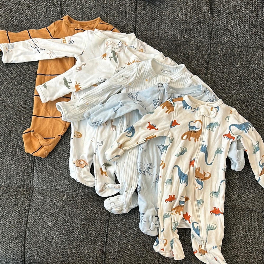 6 Set Newborn Onesies